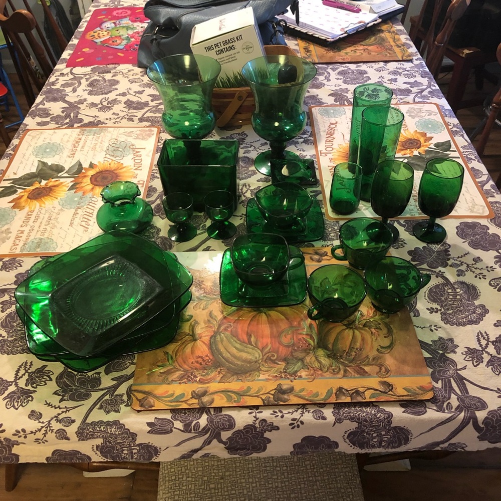 Antique Anchor Hocking Glass Set